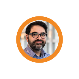 Profilfoto von Keywan, Mann mit schwarzen Haaren, Vollbart und Brille