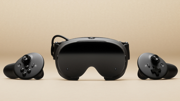 VR-Brille Steam Frame auf beigem Hintergrund.
