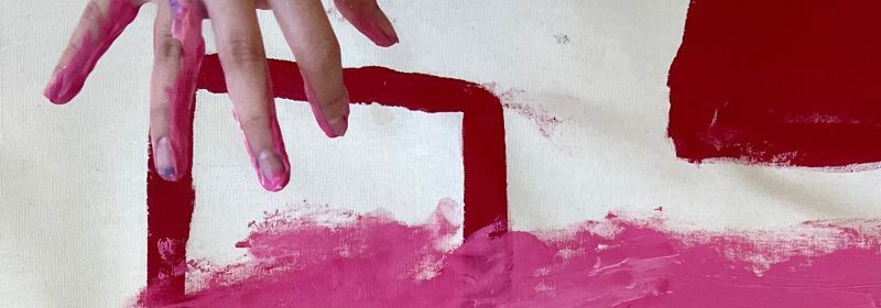 Hand und Bild in pink