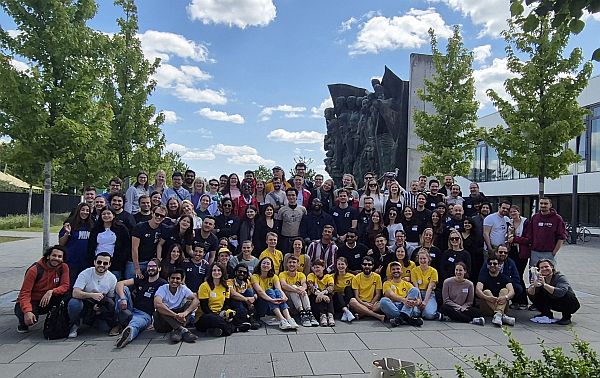 Gruppenbild der Teilnehmer des LEI-Jahrestreffen 2025 in Leipzig.