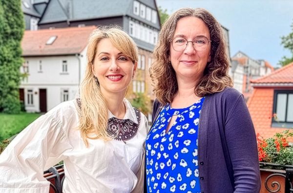 Dr. Iryna Ivanets und Prof. Dr. Elisabeth Schulte koordinieren an der Philipps-Universität Marburg europäische Partnerschaft in enger ukrainisch-deutscher Zusammenarbeit.