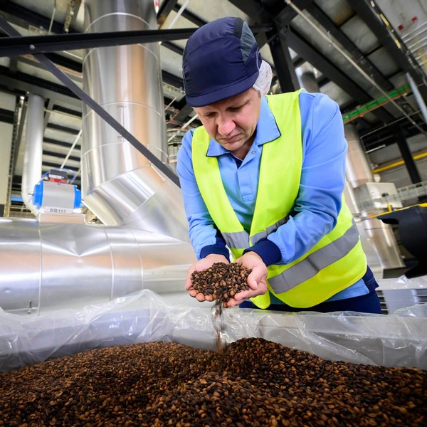 Der Kaffee, der neue Arbeitsplätze schafft: Nestlé baut im Nordosten kräftig aus